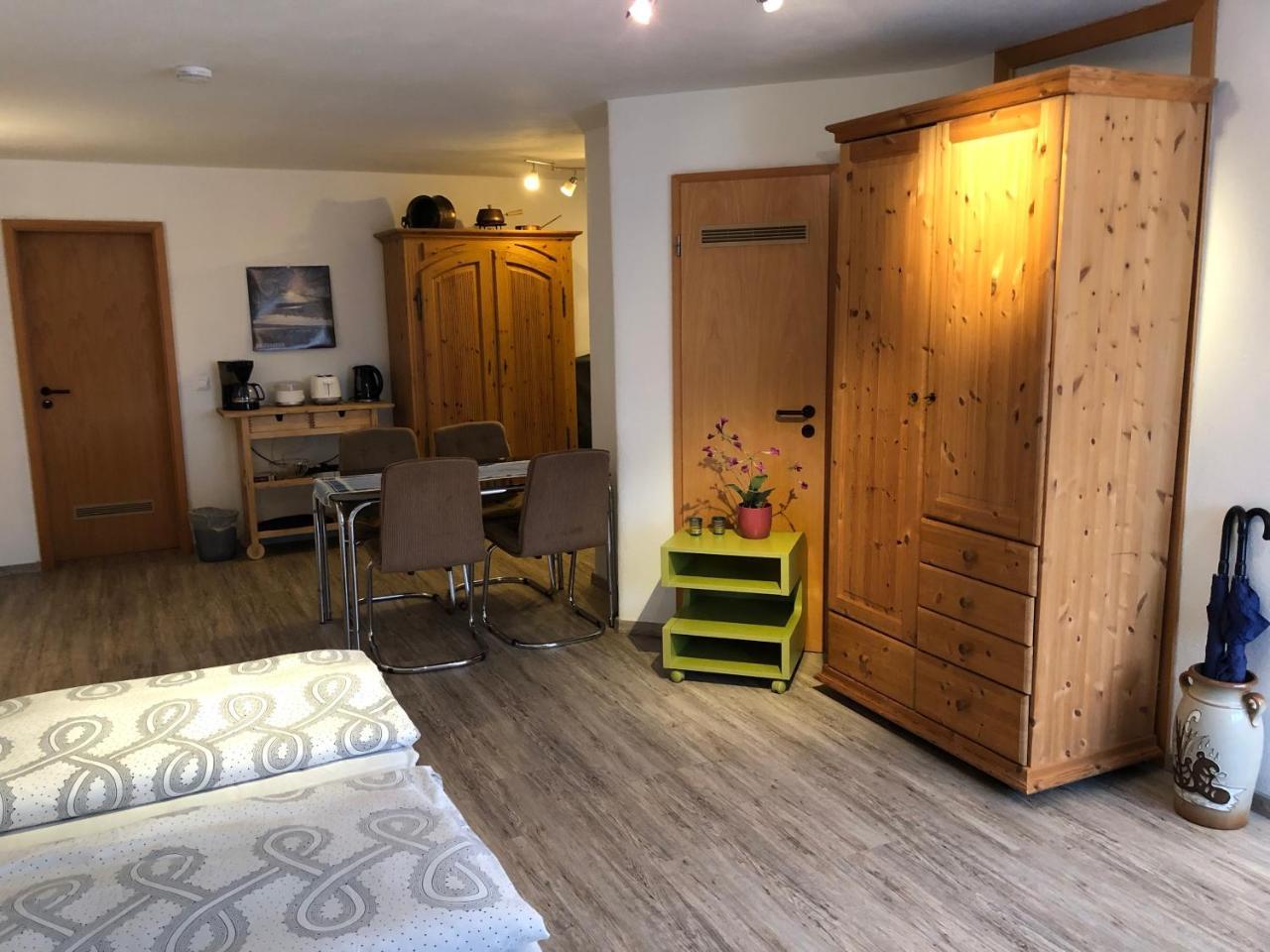 Ferienwohnung Riesterer Freiburg im Breisgau Luaran gambar